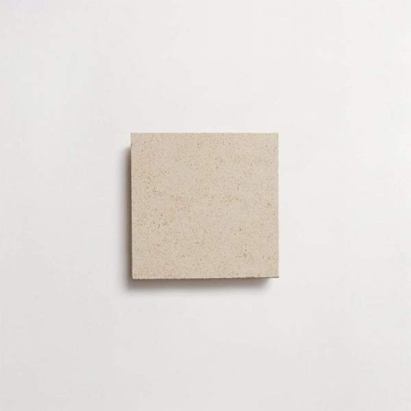 clé lapidary: legacy | grand place limestone | grand stout | honed | ceruse | sample 