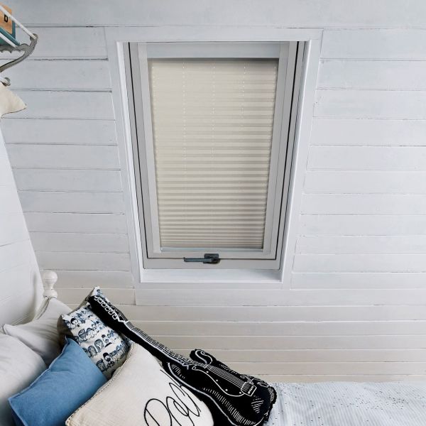 Relife Linen Skylight Pleated Blind