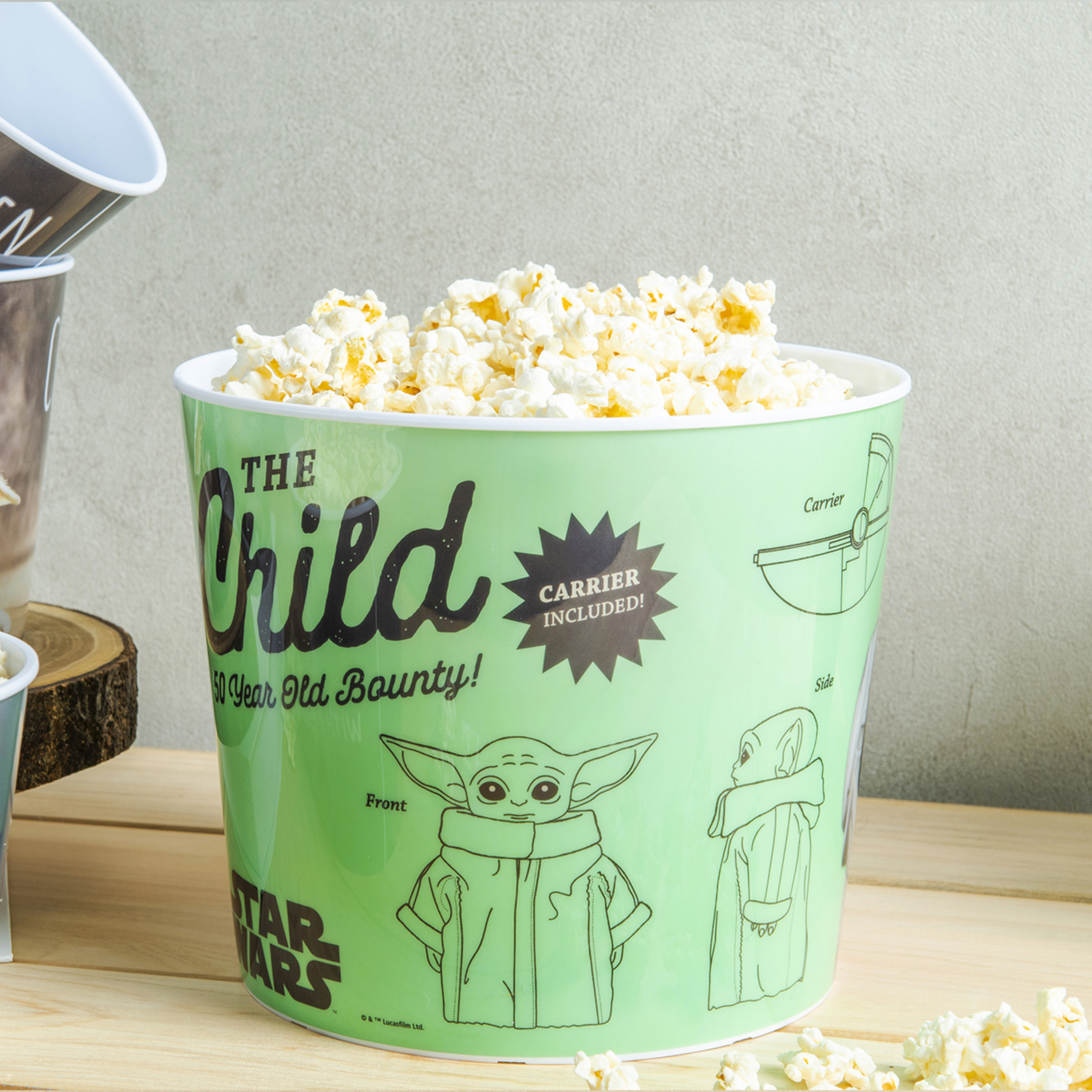 Star Wars: The Mandalorian Plastic Popcorn Container and Bowls, The Child (Baby Yoda), 5-piece set slideshow image 3 Star Wars: The Mandalorian Plastic Popcorn Container and Bowls, The Child (Baby Yoda), 5-piece set slideshow image 3