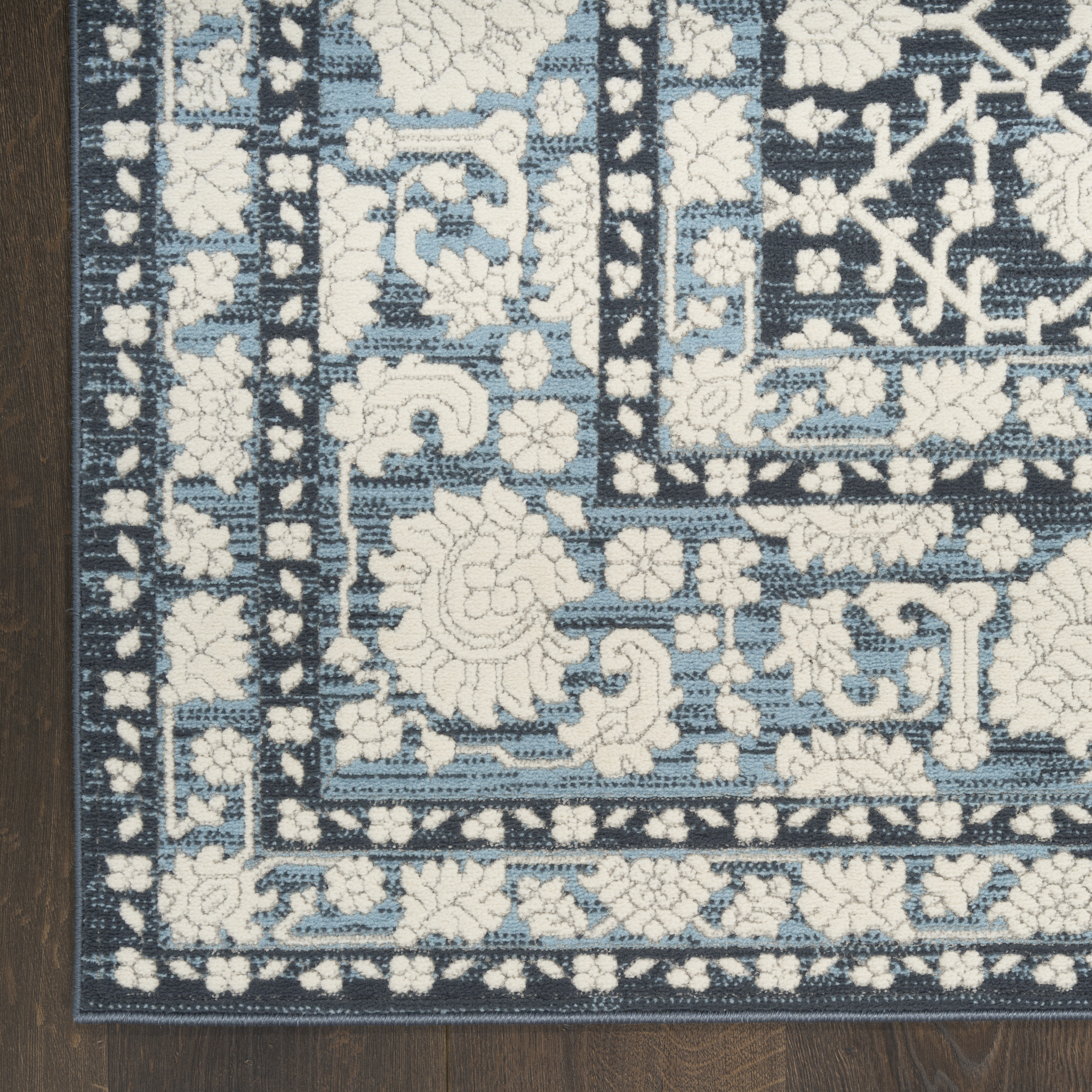 Nourison Grace 5'3" x 7'3" Blue Vintage Indoor Rug