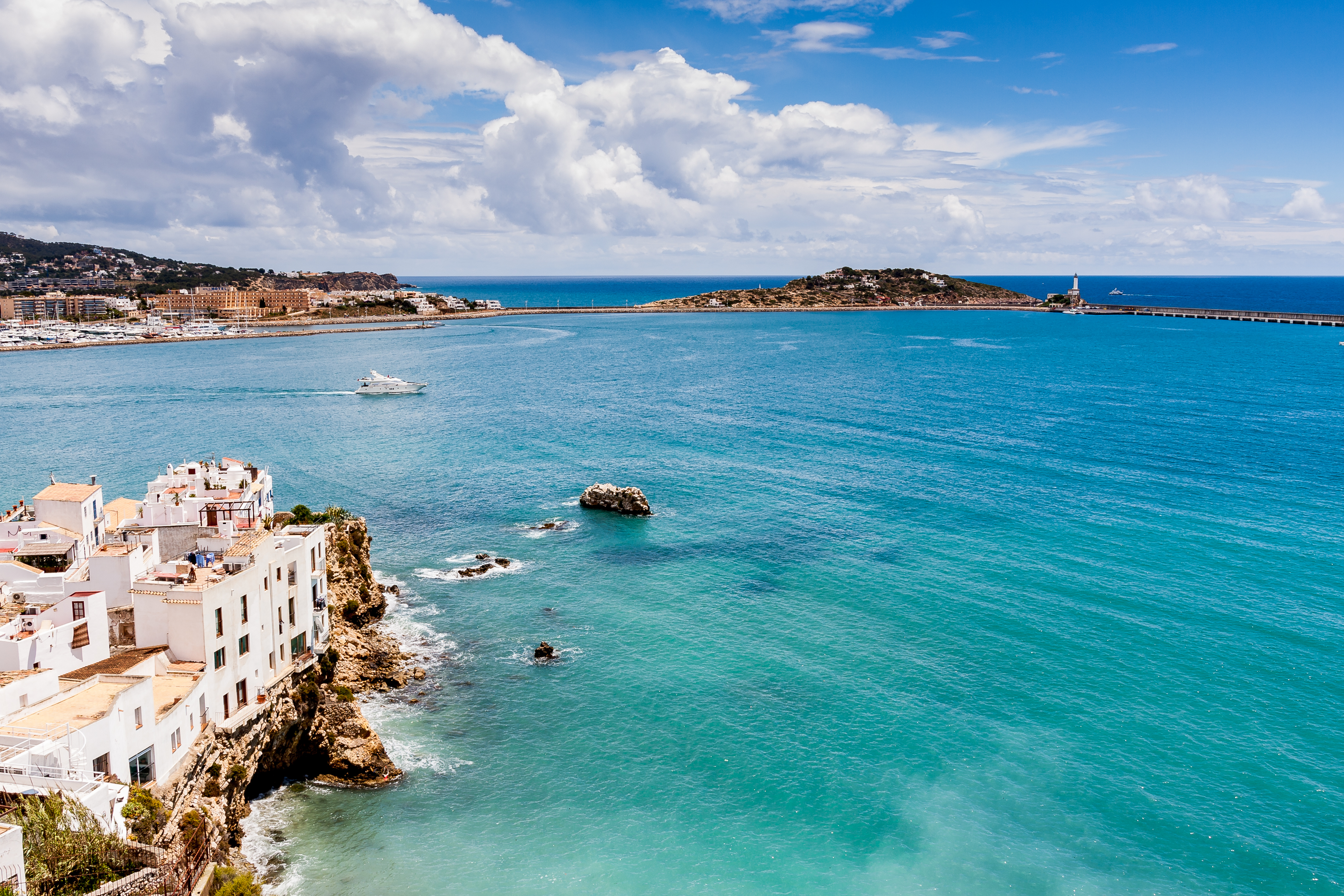 Barcelona → Civitavecchia (Rome) (7 nights)