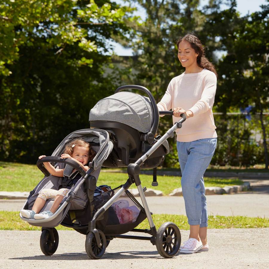 Pivot Xpand Modular Travel System with LiteMax Infant Car Seat