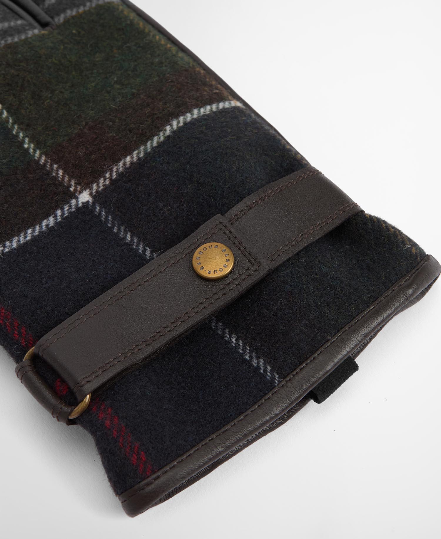 Newbrough Tartan Gloves image number 2