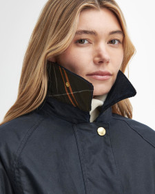 Long Beadnell Waxed Jacket Navy-Classic