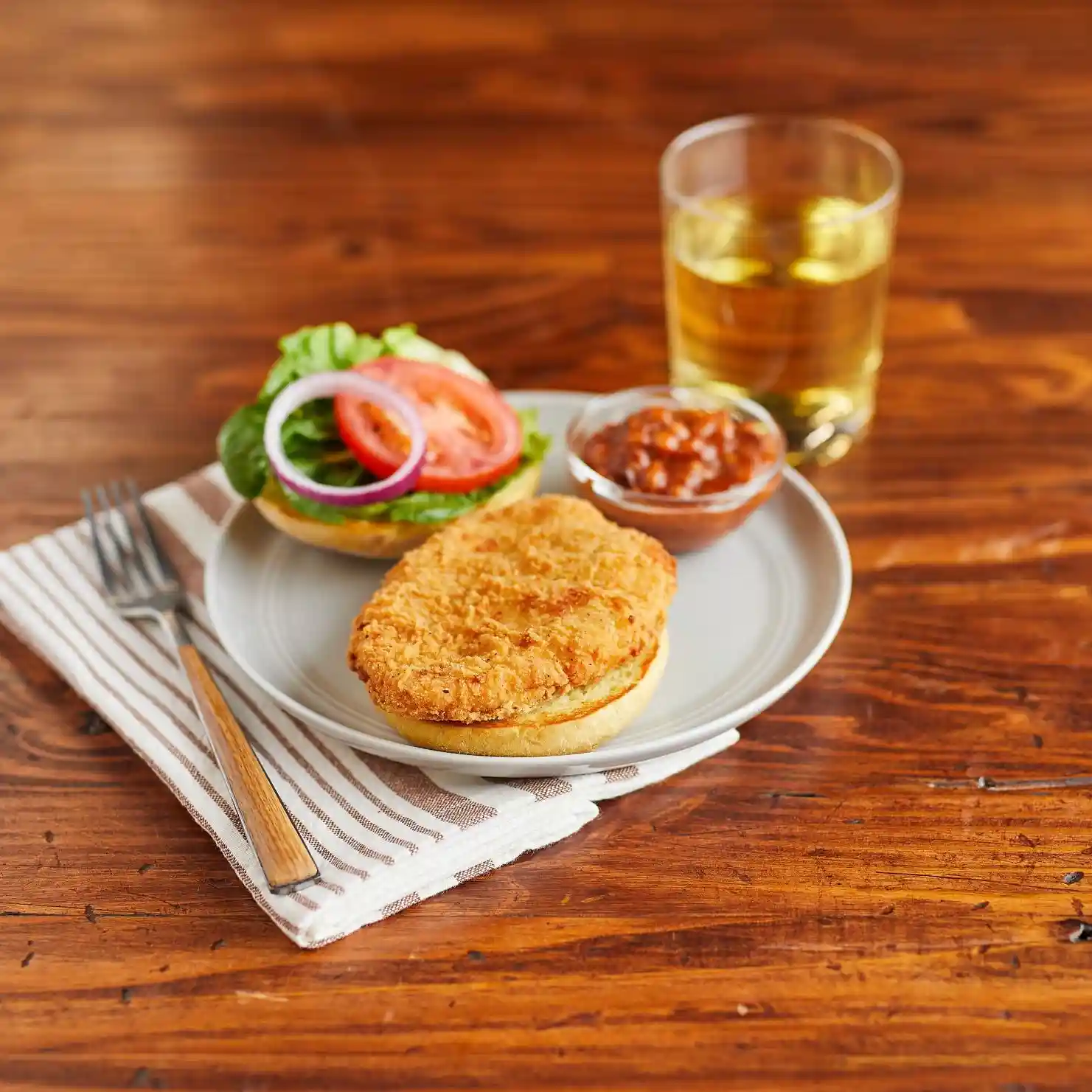Tyson Red Label® Fully Cooked Homestyle Chicken Breast Filet Fritters, 4 oz. https://images.salsify.com/image/upload/s--PJWWEdMb--/q_25/fvypa5lkmzargnsgwkav.webp