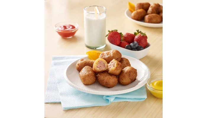 Tyson® Fully Cooked Whole Grain Breaded Mini Chicken Corn Dogs, CN, 0.67 oz._image_1