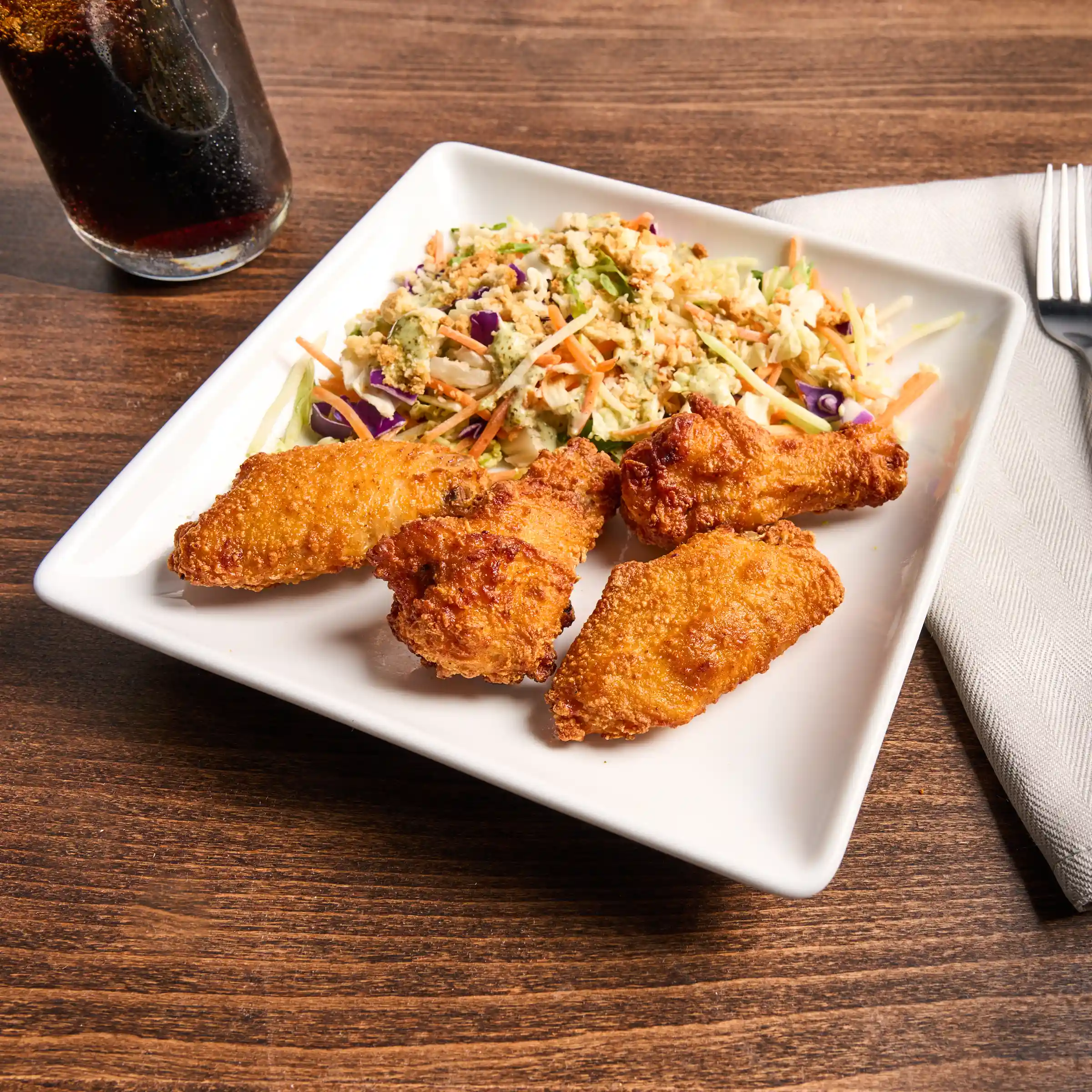 Tyson® Wings of Fire® Fully Cooked Breaded Bone-In Chicken Wing Sections, Smedium https://images.salsify.com/image/upload/s--x2Z5QNDq--/q_25/13c1060d066a72adc157a2cf87d9155f37a646e5.webp