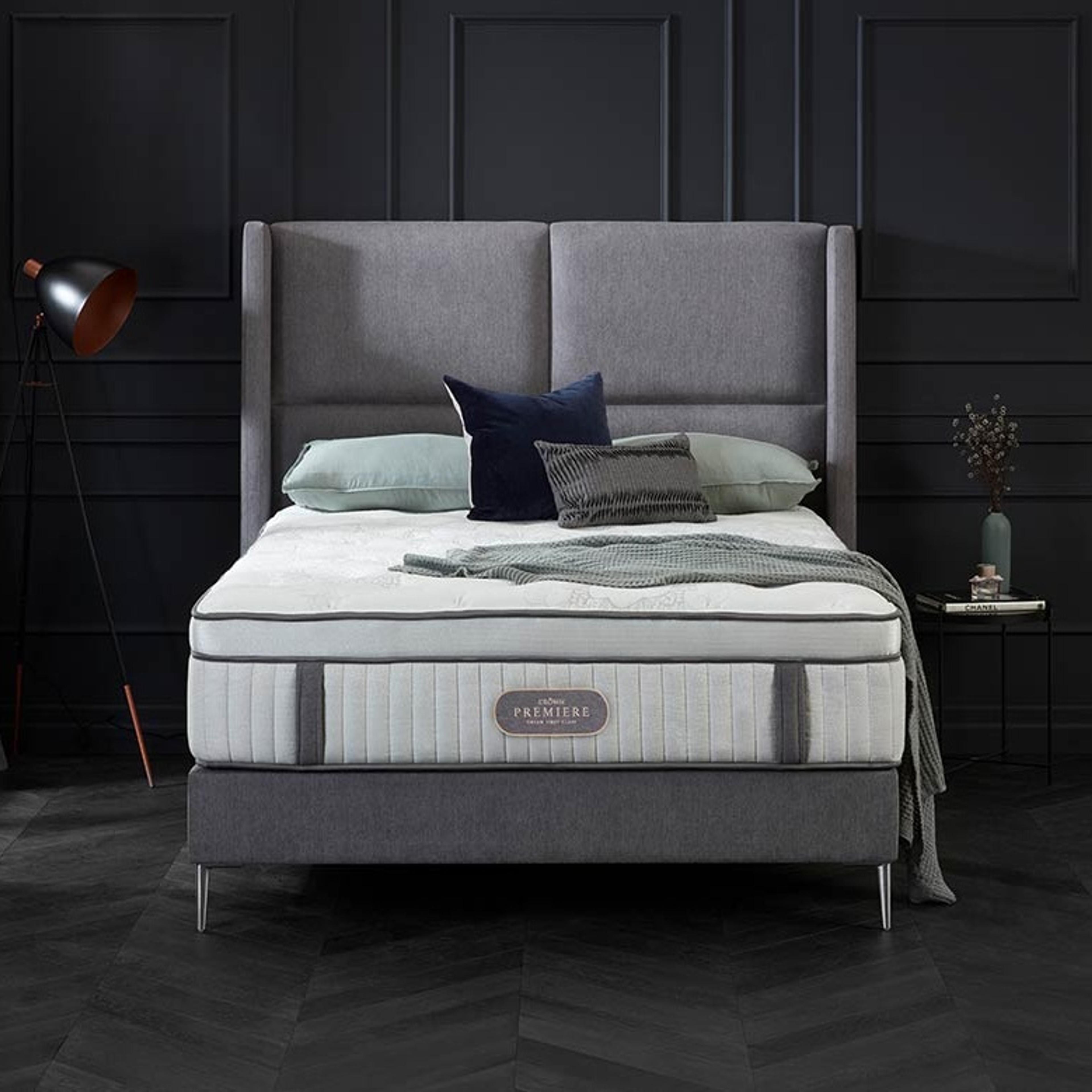 Lifestyle image of the  Quattro Bedhead from Forty Winks