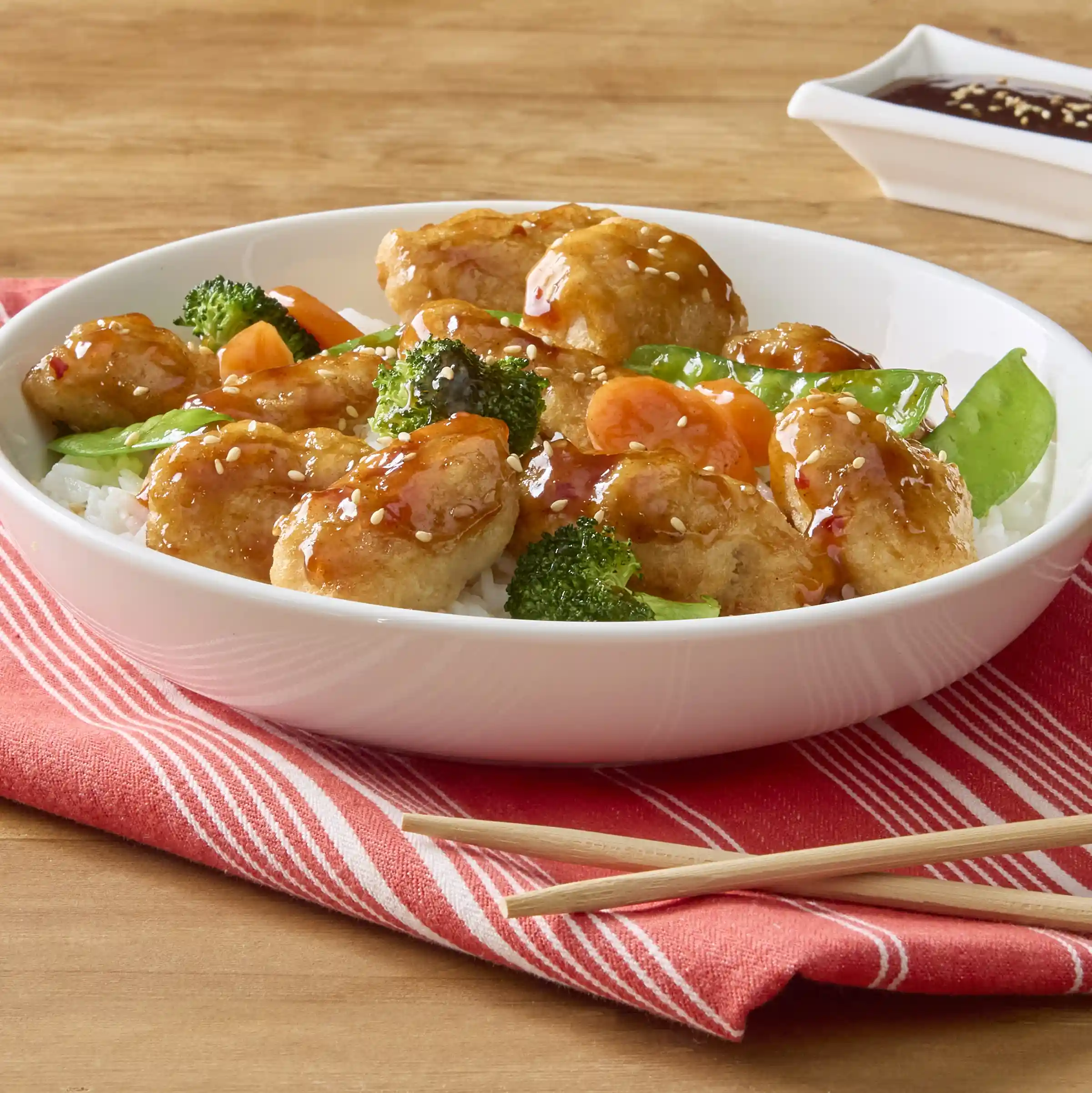 Tyson® Uncooked Chicken Breast Chunk Fritters With General Tso's Sauce Packets and Pepper Pouch https://images.salsify.com/image/upload/s--CcuthViW--/q_25/bb79be76308c320fb8ff088d78e4367380b03e95.webp