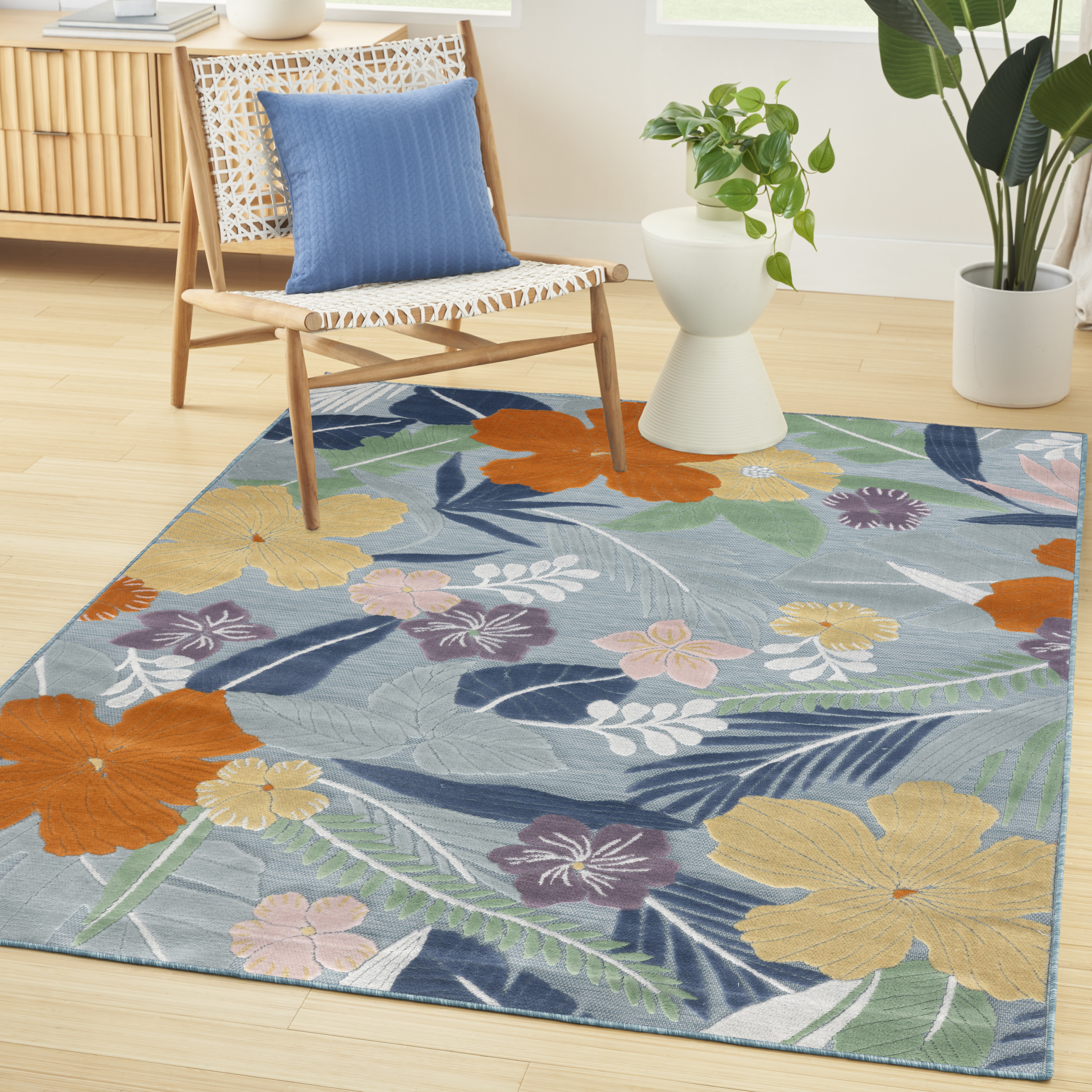 Nourison Suncoast 4' x 6' Blue Multicolor Tropical Rug