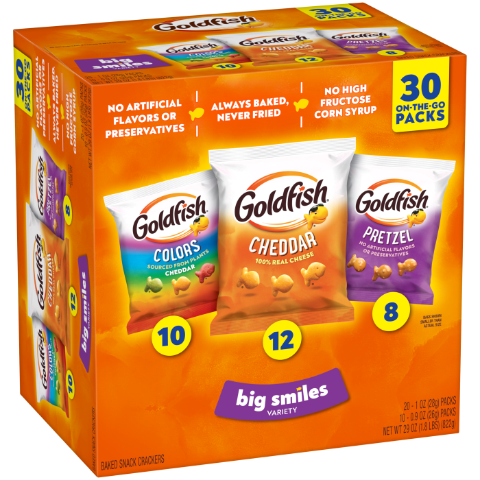 Goldfish® Big Smiles Variety, 30 count box, 29 oz, bag - Left Angle Image