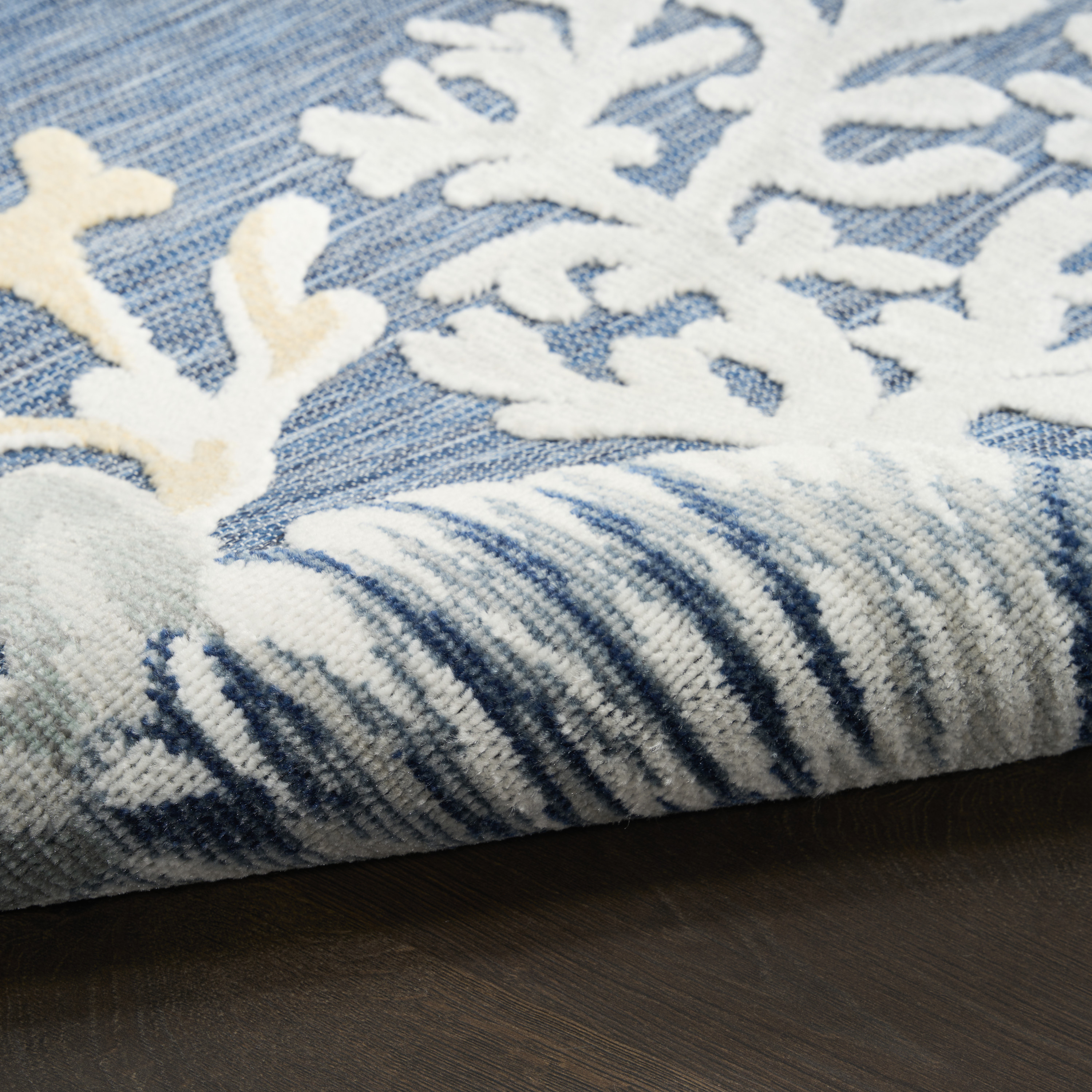 Nourison Suncoast 5'3" x 7'3" Denim Multicolor Coastal, Nautical & Beach Rug