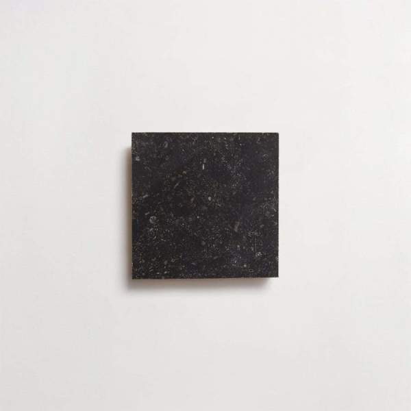 clé lapidary: legacy | grand place limestone | grand stout | honed | cartwright | sample 