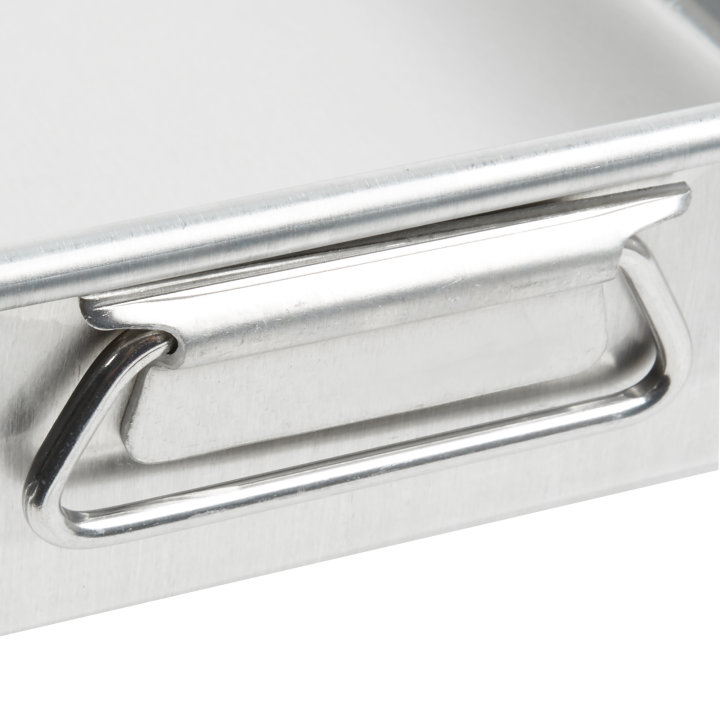 12 ½-quart Wear-Ever® aluminum bake and roast pan in natural finish