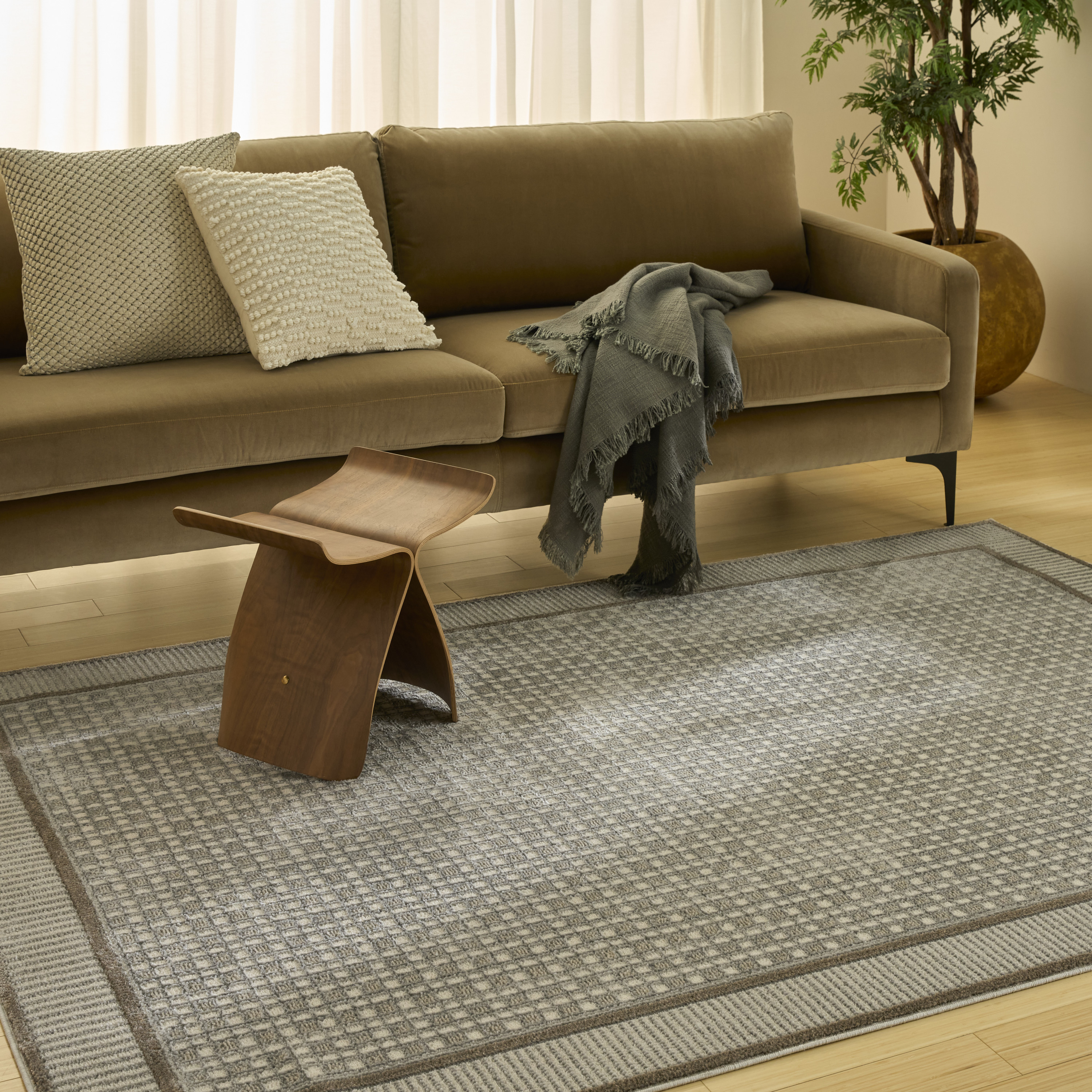Nourison Nordic 5' x 7' Ivory Grey Modern Indoor Rug
