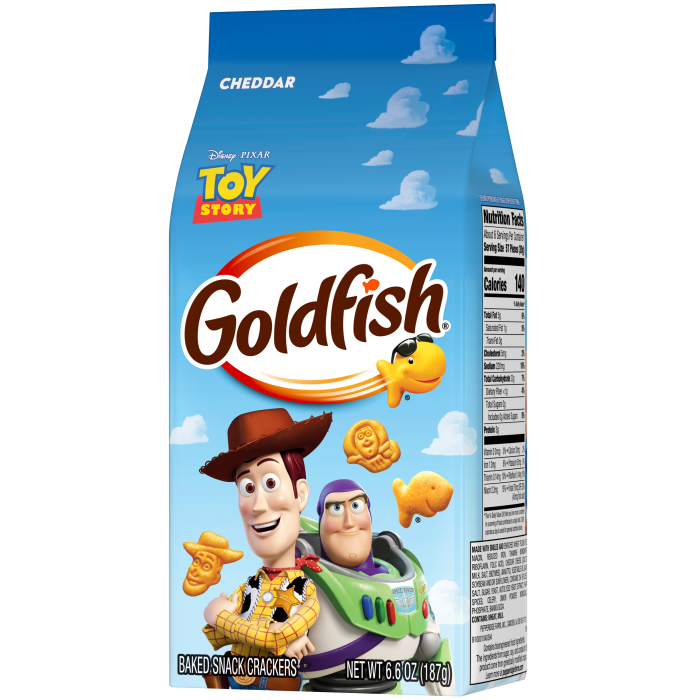 Goldfish® Toy Story Cheddar Baked Snack Crackers, 6.6 oz, bag - Right Angle Image