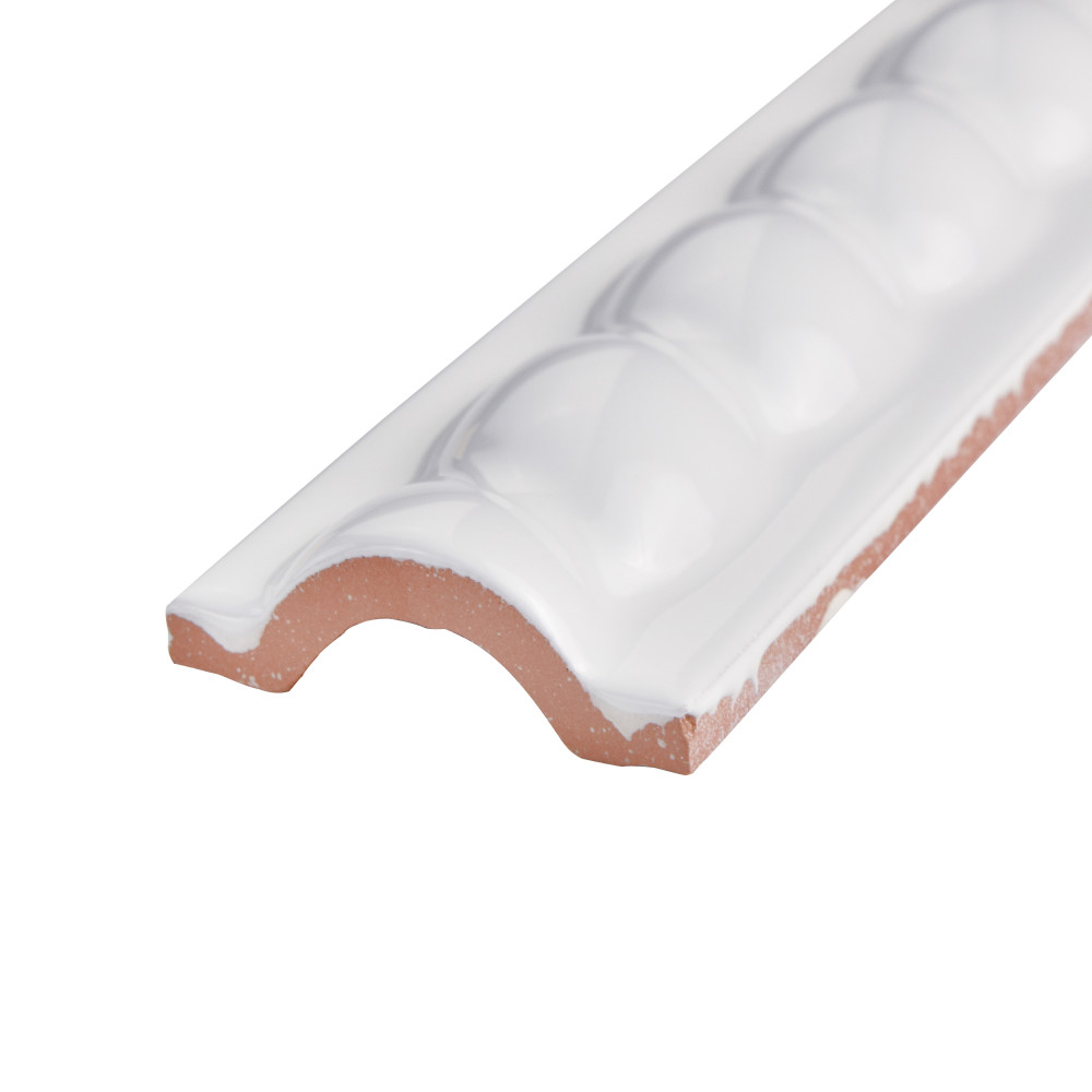 Trenza Grand Moldura Blanco 2 in. x 7-7/8 in. Ceramic Wall Trim