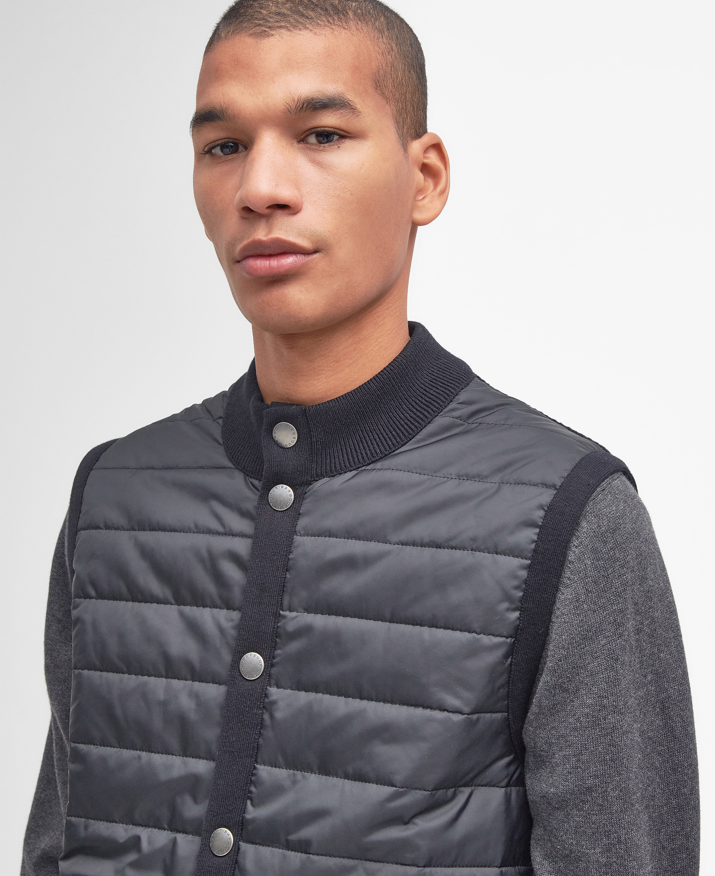 Essential Gilet image number 3