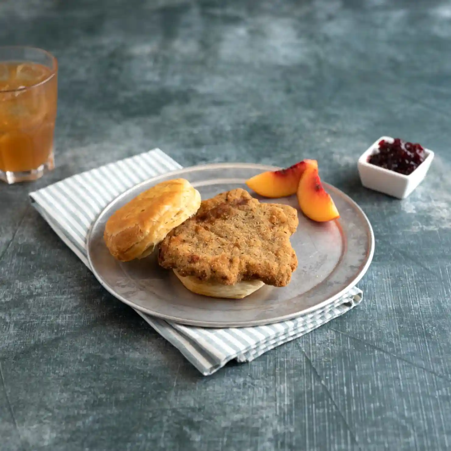 AdvancePierre™ Fully Cooked Whole Grain Breaded Beef Patties, 3.35 oz._image_1