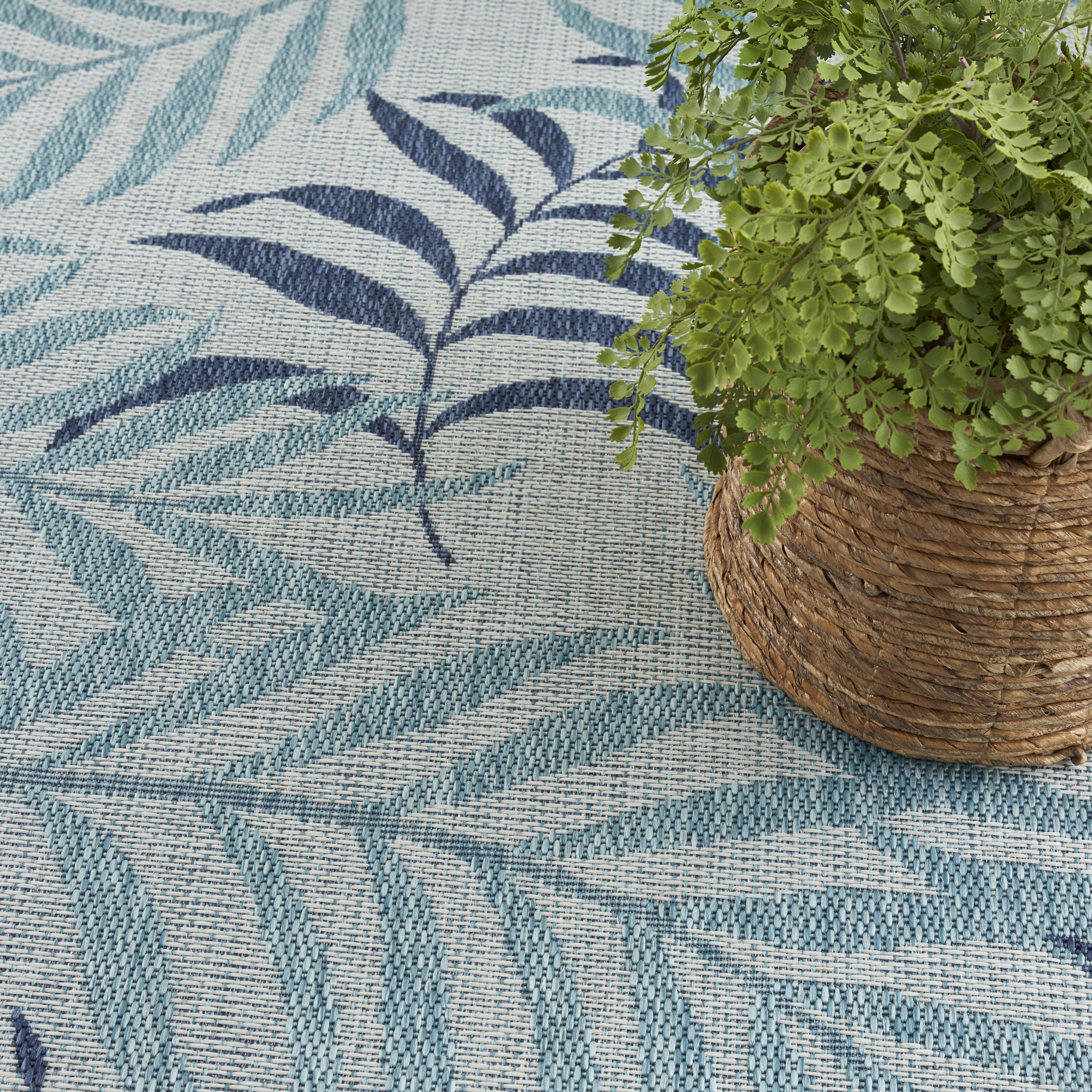Nourison Garden Oasis 4' x 6' Blue Tropical Rug