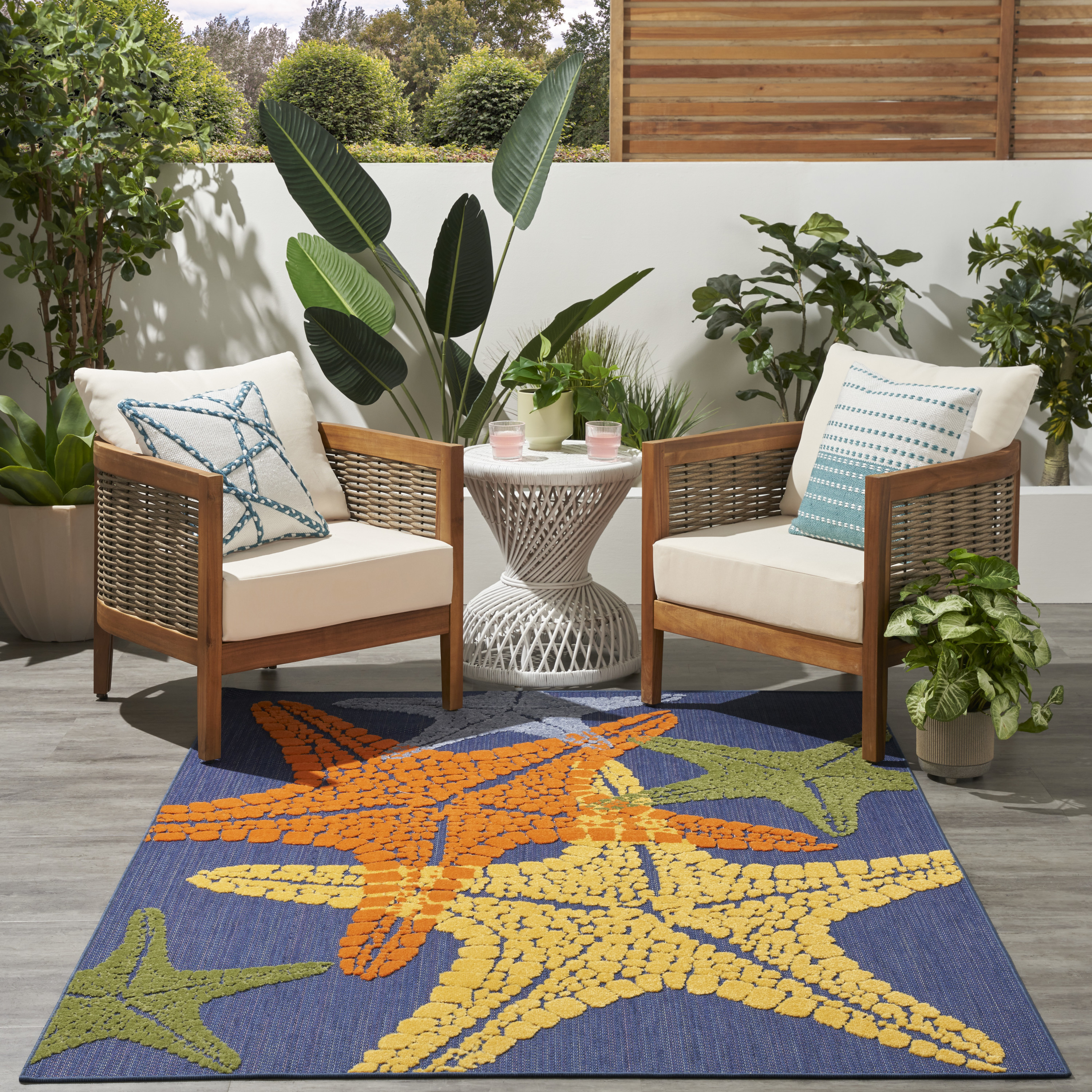 Nourison Aloha 6' x 9' Blue Multicolor Outdoor Rug