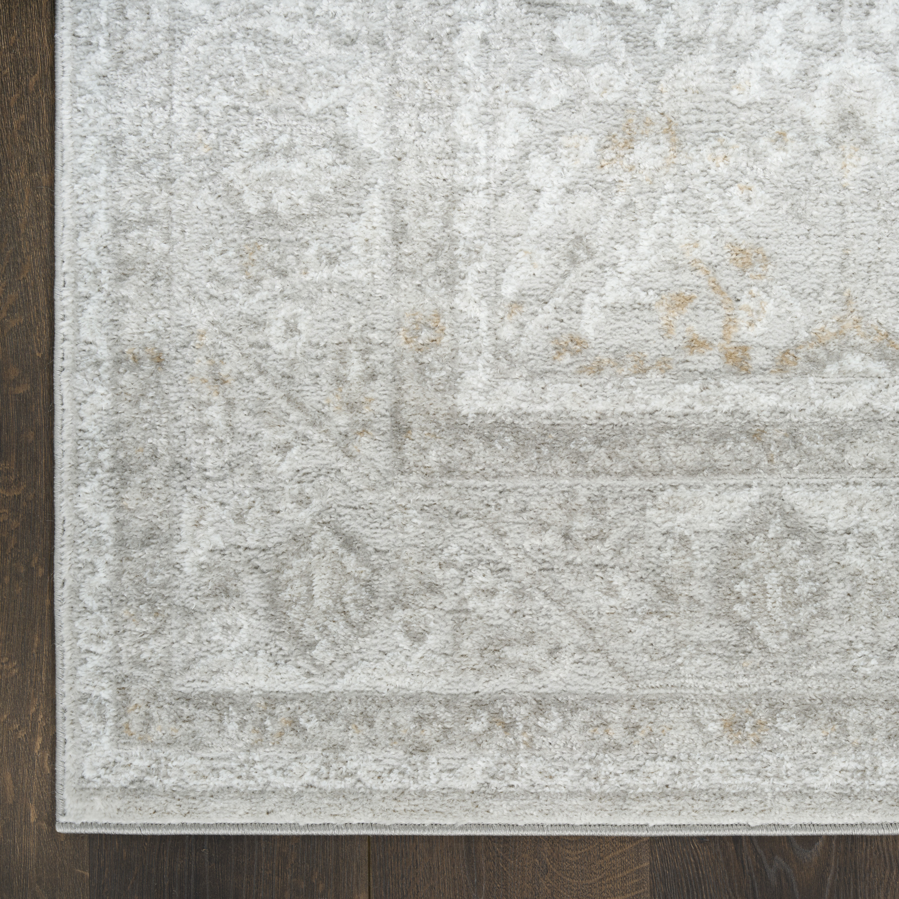 Nourison Dekor 4' x 6' Grey Vintage Indoor Rug