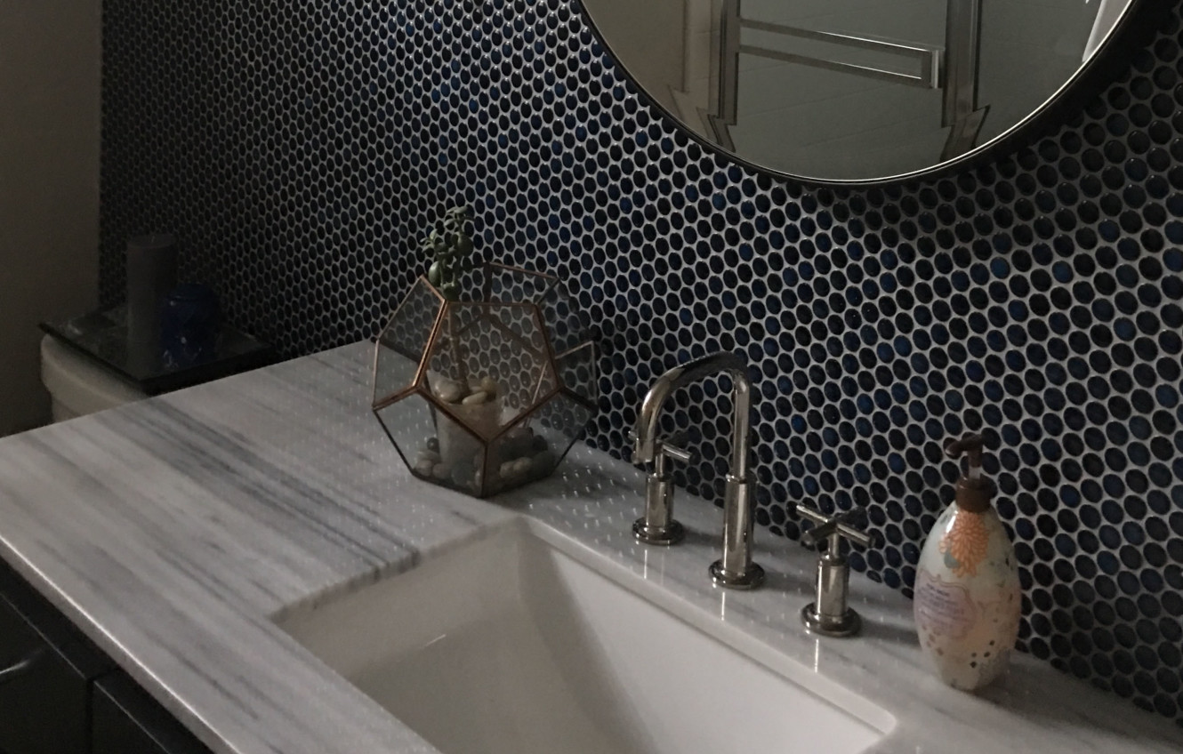 Hexes and Os Black 3/4 Penny Round Mosaic Glossy