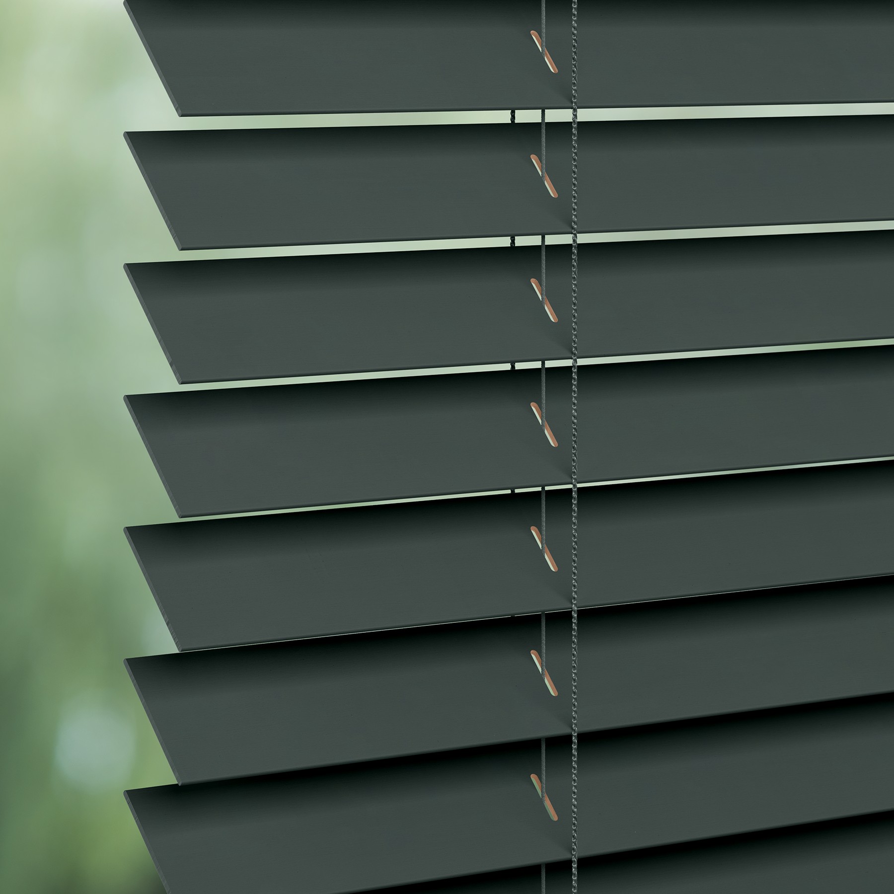Java 8346 Wood Venetians
