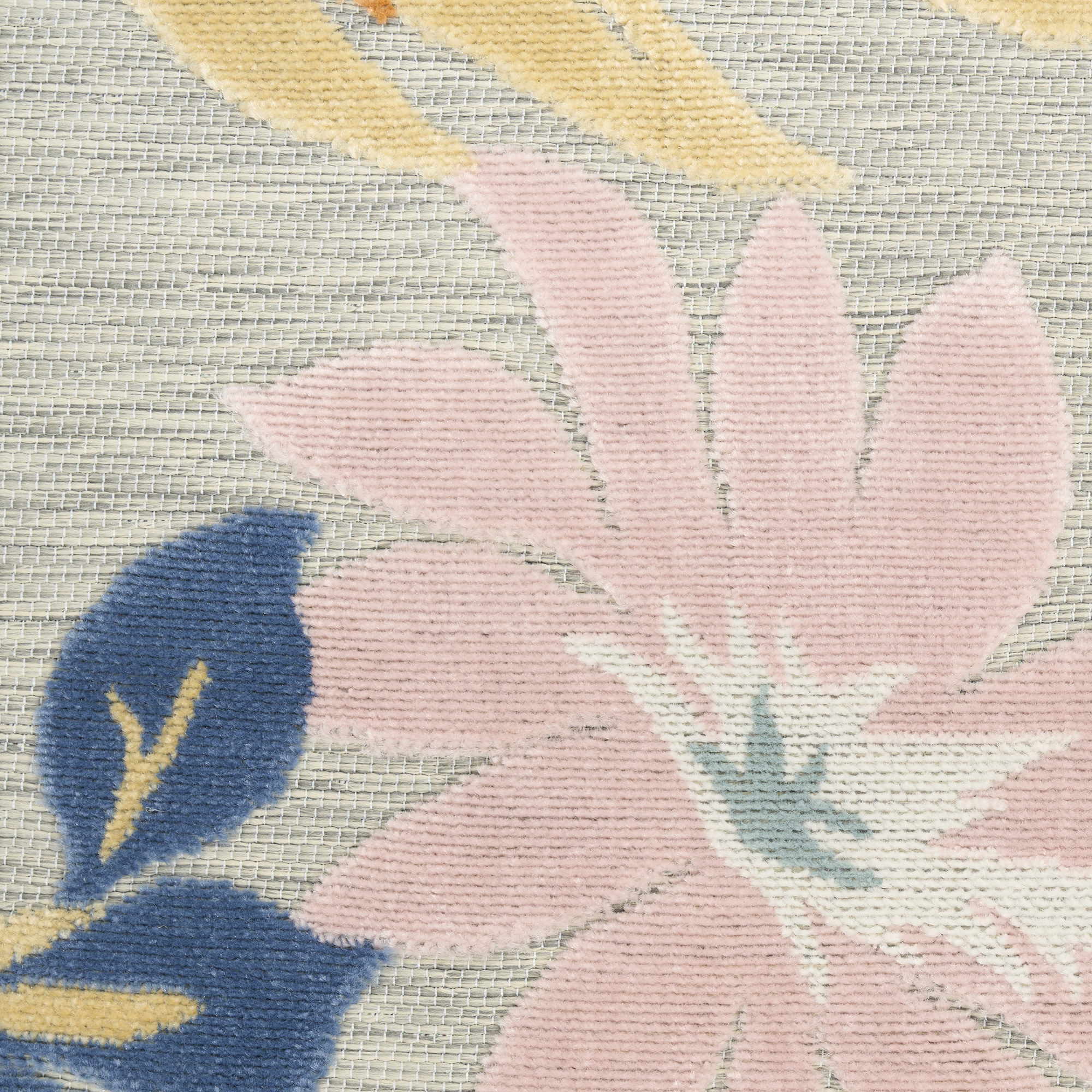 Nourison Suncoast 5'3" x 7'3" Multicolor Tropical Rug