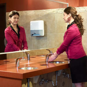 Tork, H1 Matic, Electronic Roll Towel Dispenser, White