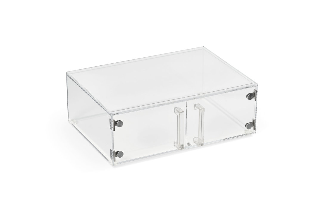 Cubic modular full-size display case