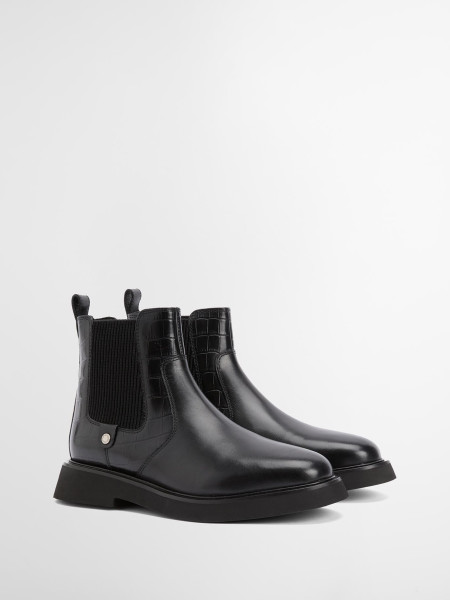 Delfine Chelsea Boots Delfine Chelsea Boots