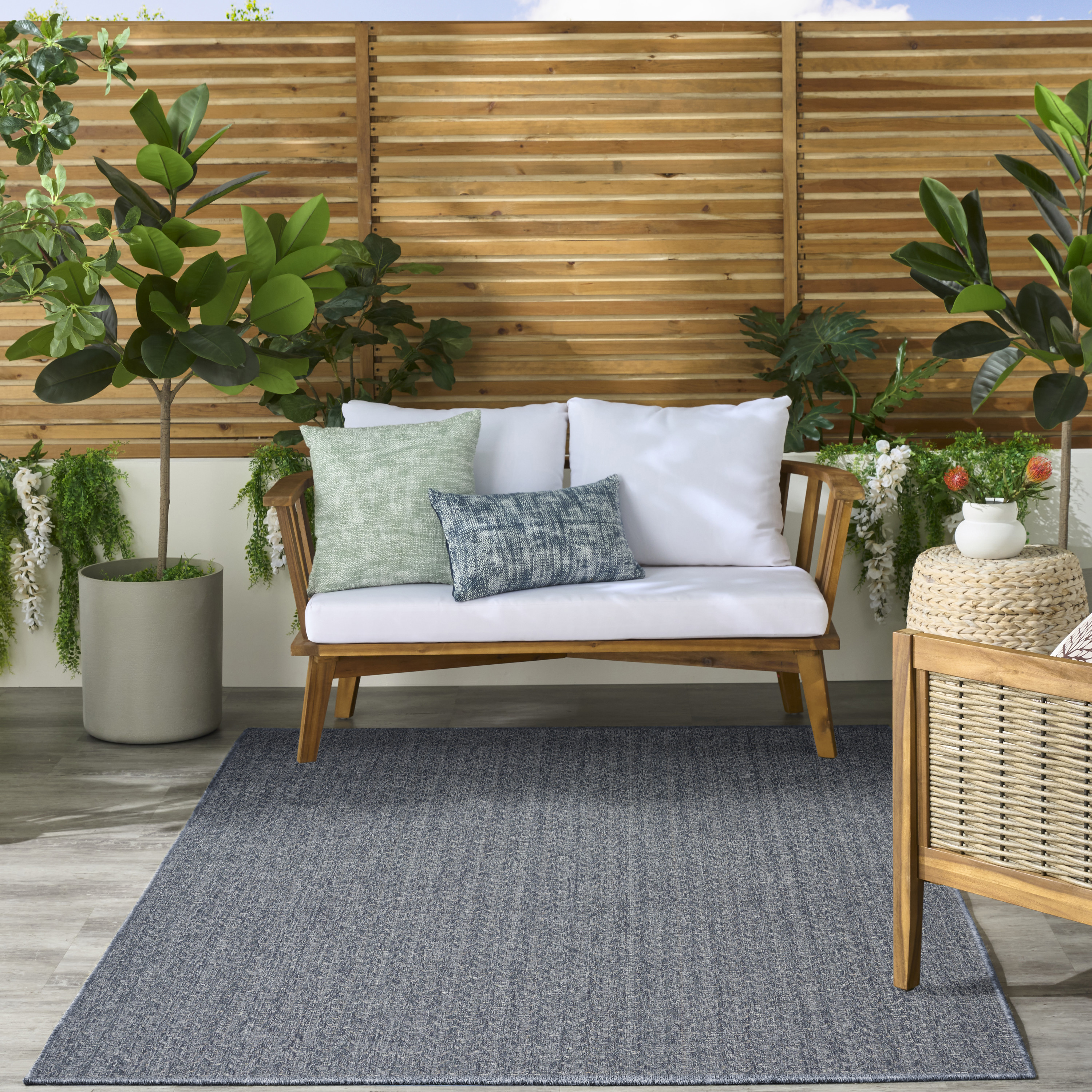 Nourison Tulum 4' x 6' Denim Outdoor Rug