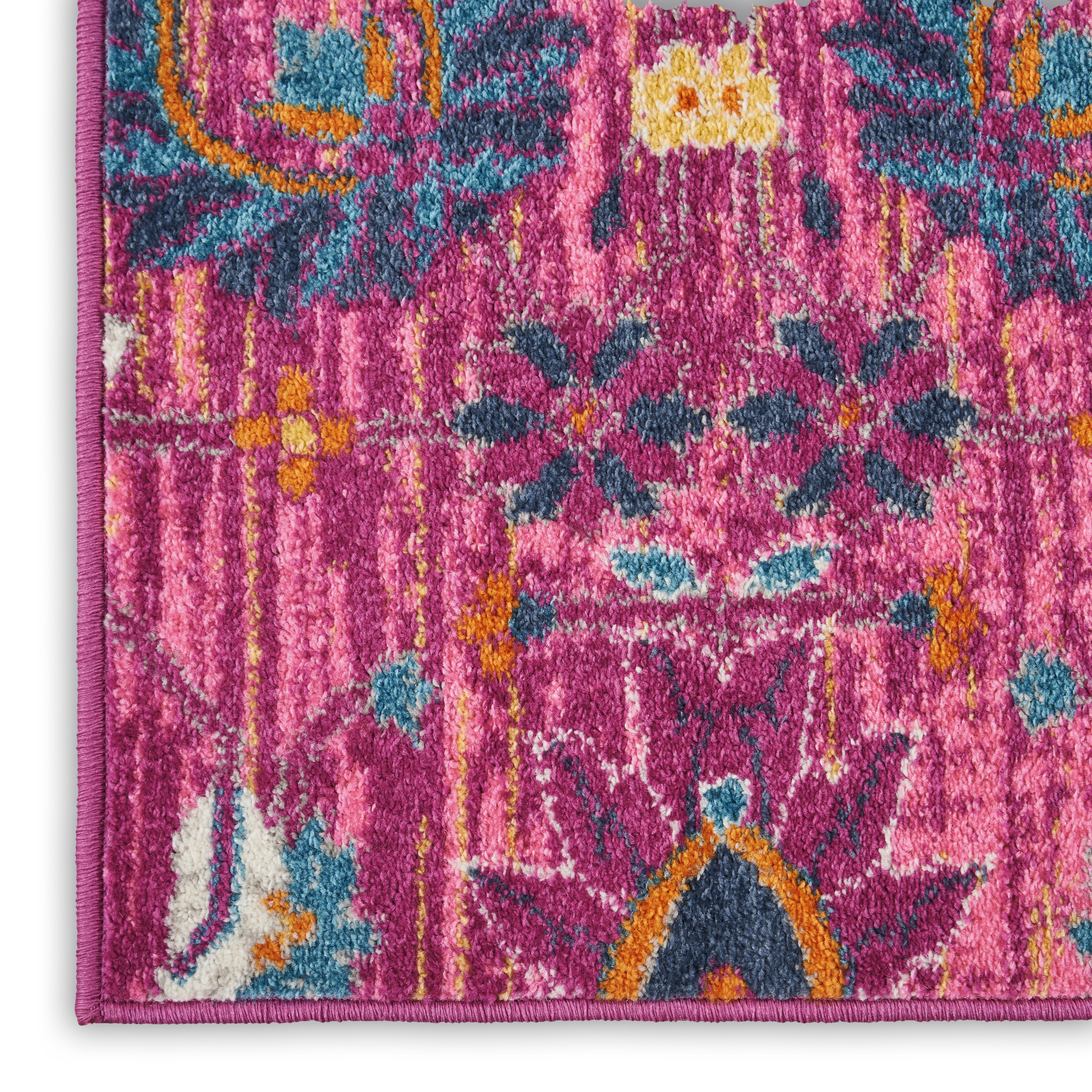 Nourison Passion 5'3" x 7'3" Fuchsia Bohemian Indoor Rug