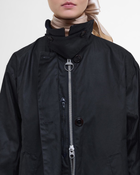 Giacca cerata oversize Loren Barbour The Edit by Alexa