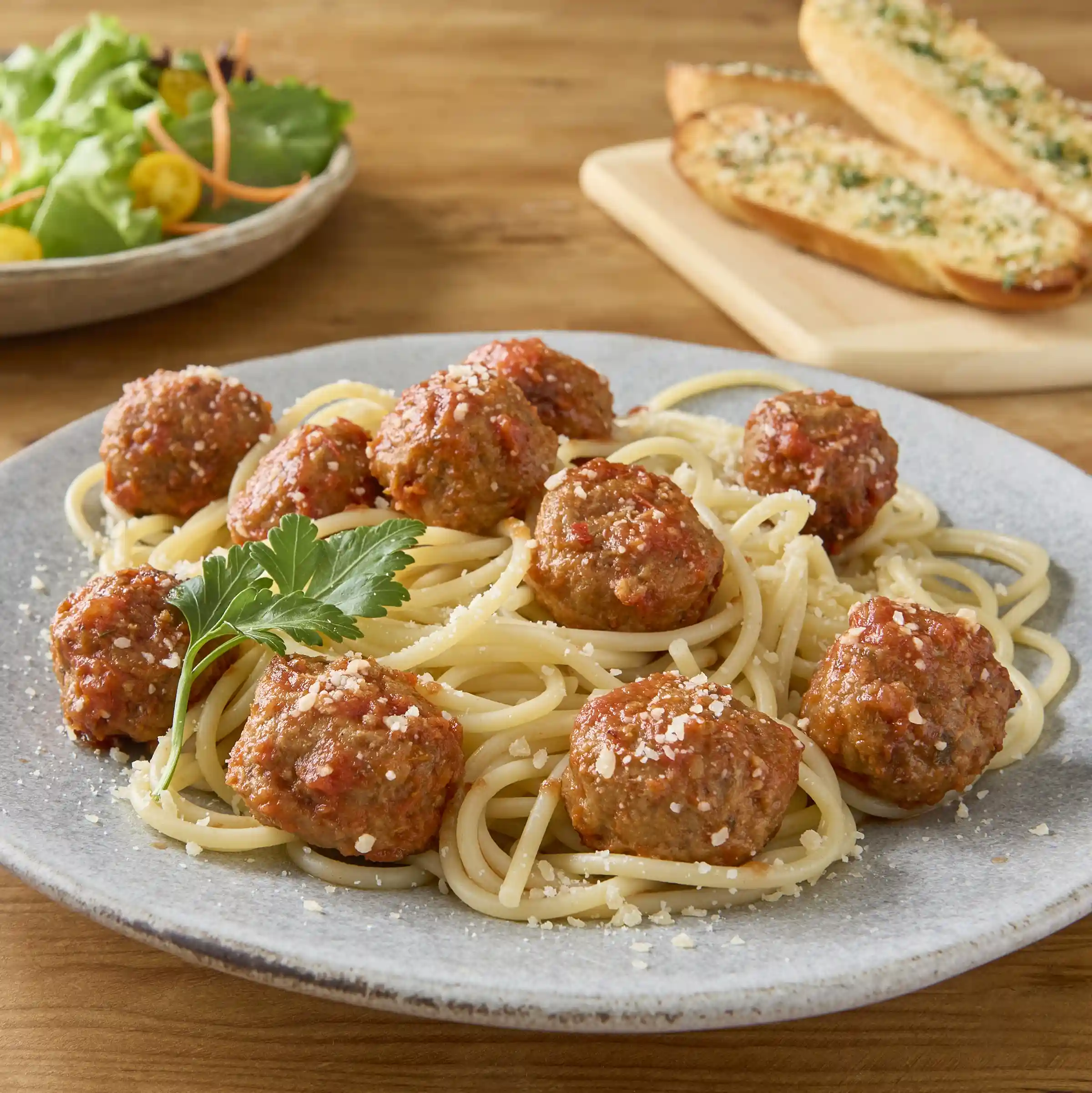 AdvancePierre™ Fully Cooked Beef Meatballs, 0.5 oz https://images.salsify.com/image/upload/s--2xRmt4pJ--/q_25/xgnhvrd7dg0le4shgimd.webp