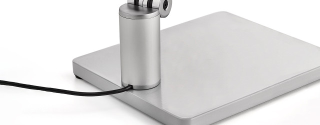 Novus mounts, columns, and adapters allow you to place your Novus Attenzia light right where you need it on the desk surface or on a Novus Column or Slatwall.