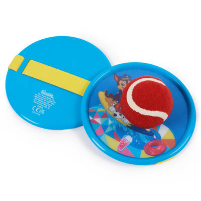 Swimways Paw Patrol Catch Game, Swimming Pool Accessories & Kids Outdoor Toys, Paw Patrol Party Supplies & Yard Games for Kids Aged 4 & Up