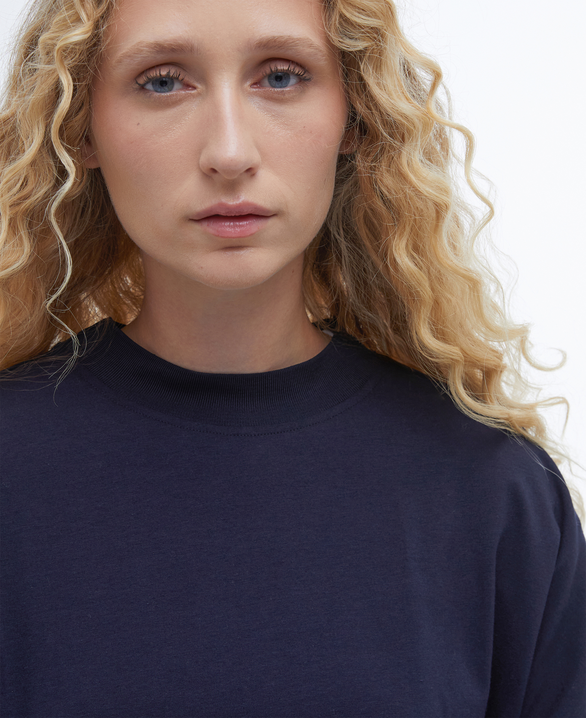 Shelby Long-Sleeved T-Shirt image number 4