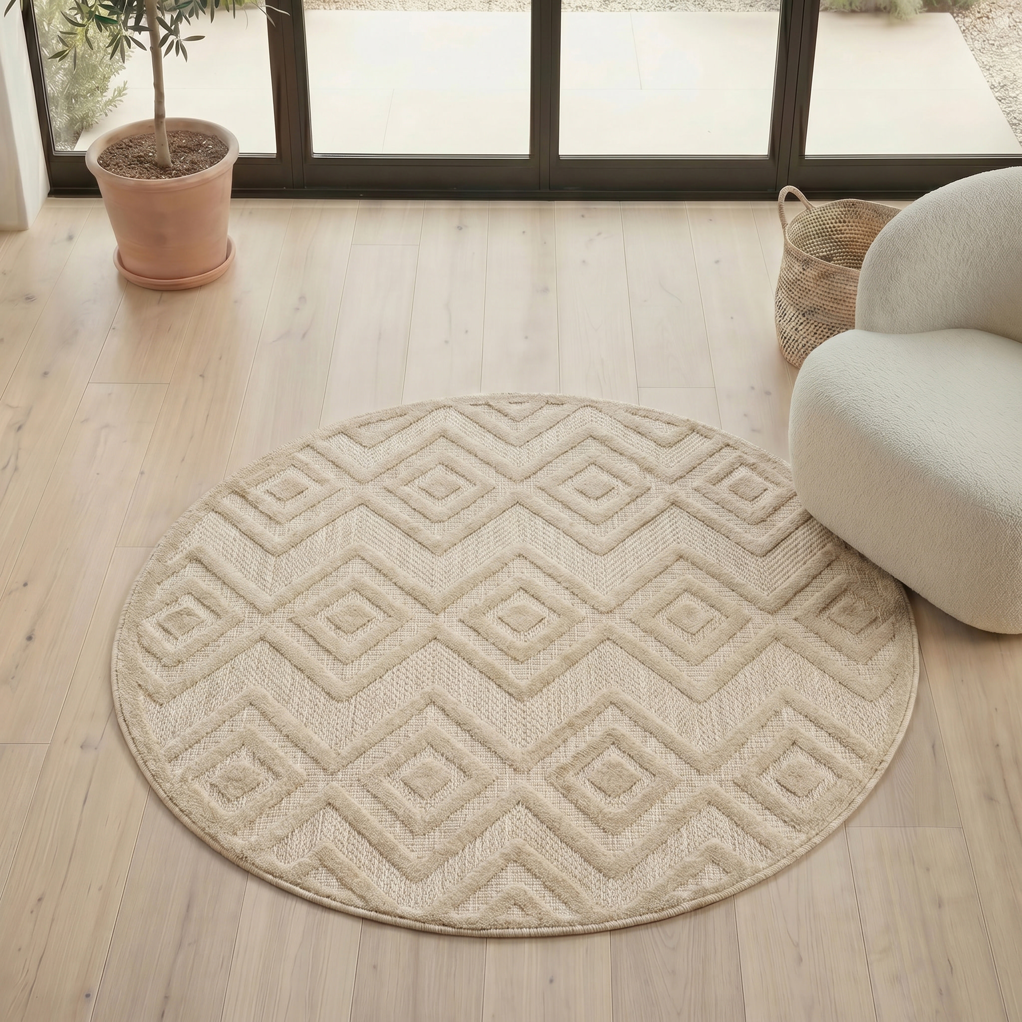 Nourison Versatile 4' x Round Cream Modern Rug