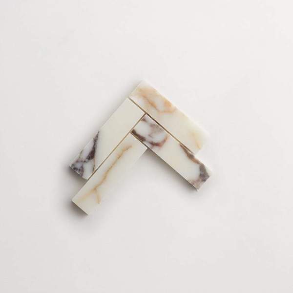 clé lapidary: legacy | herringbone mosaic sheet | honed | calacatta viola | sample 