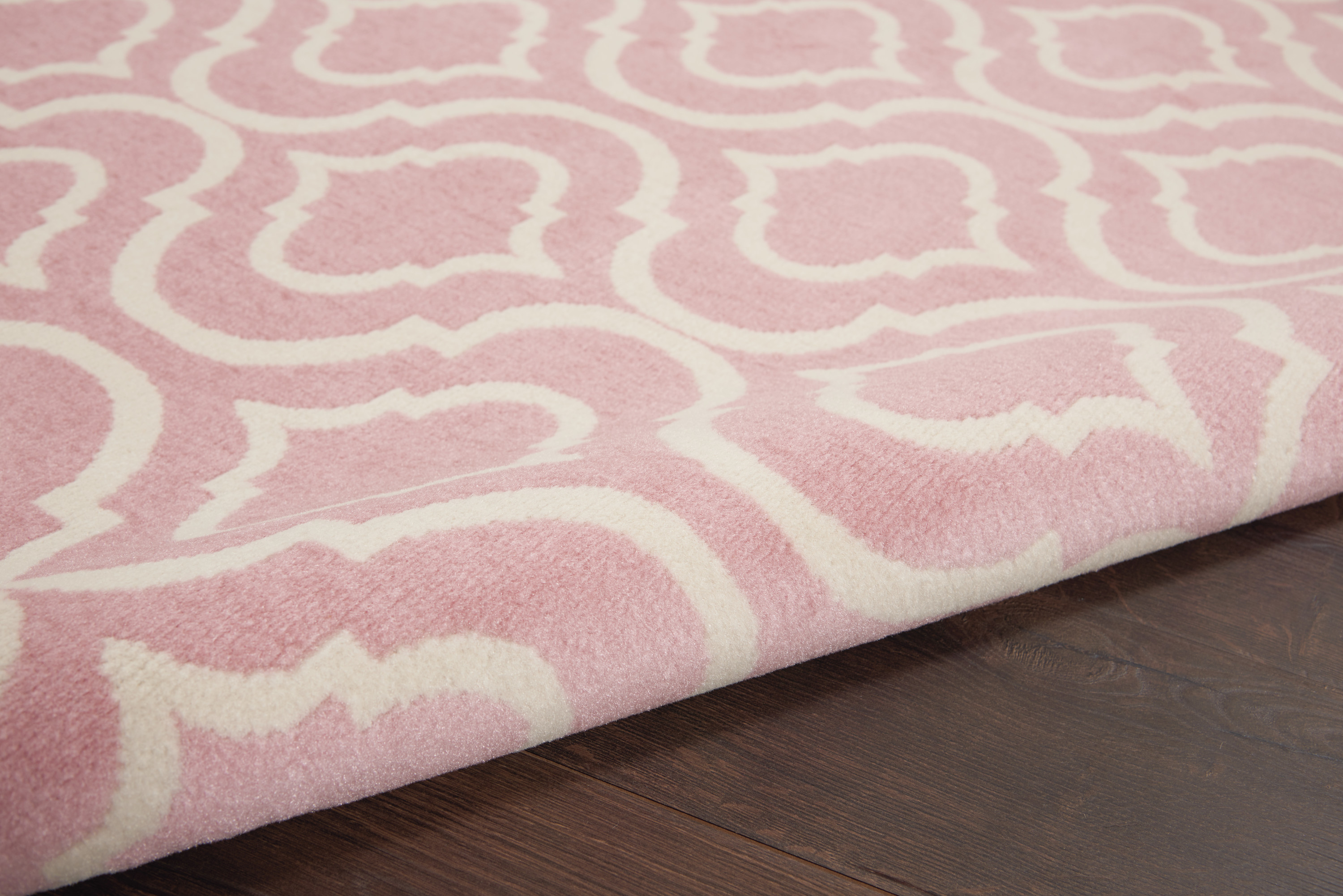 Nourison Jubilant 5'3" x 7'3" Pink Contemporary Indoor Rug