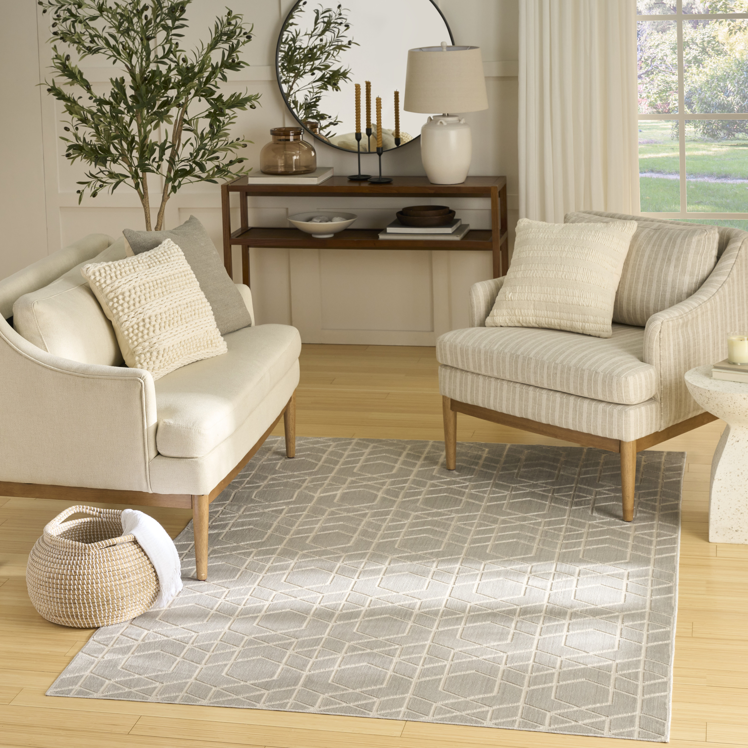 Nourison Washable Charm 6' x 9' Silver Ivory Modern Indoor Rug