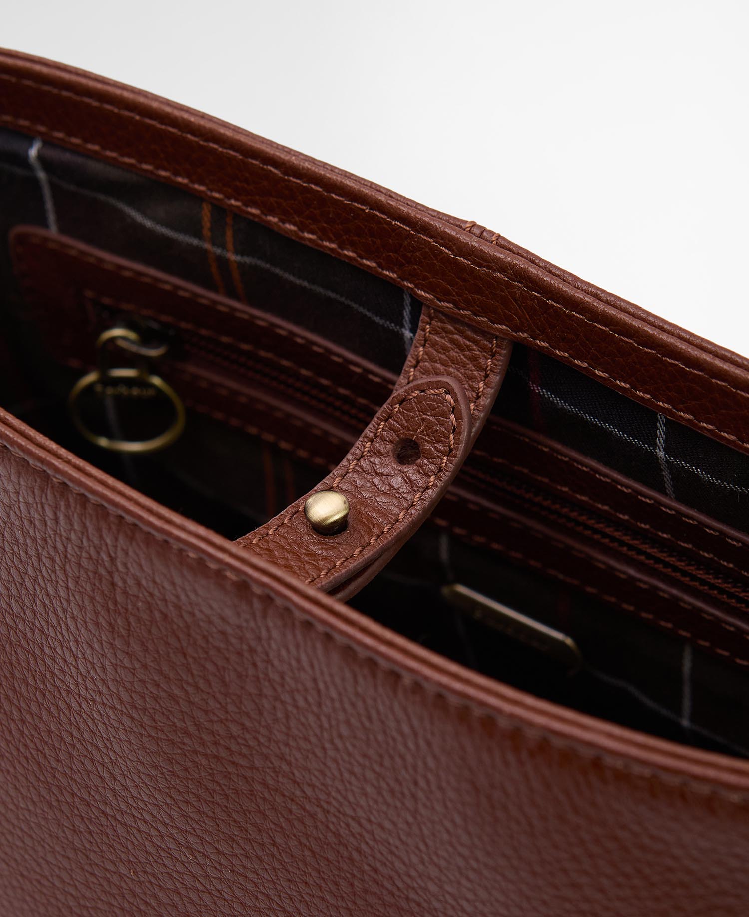 Cedar Leather Bucket Bag image number 7