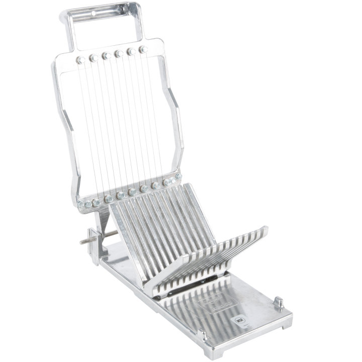 ⅜-inch-cut CubeKing™ cheese cutter