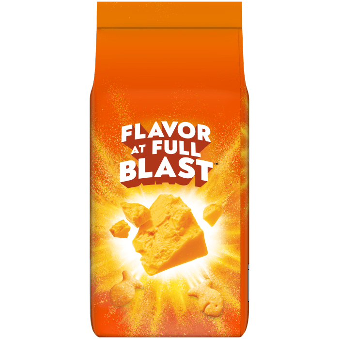 Goldfish® Flavor Blasted® Xtra Cheddar Baked Snack Crackers, 6.6 oz, bag - Back Image