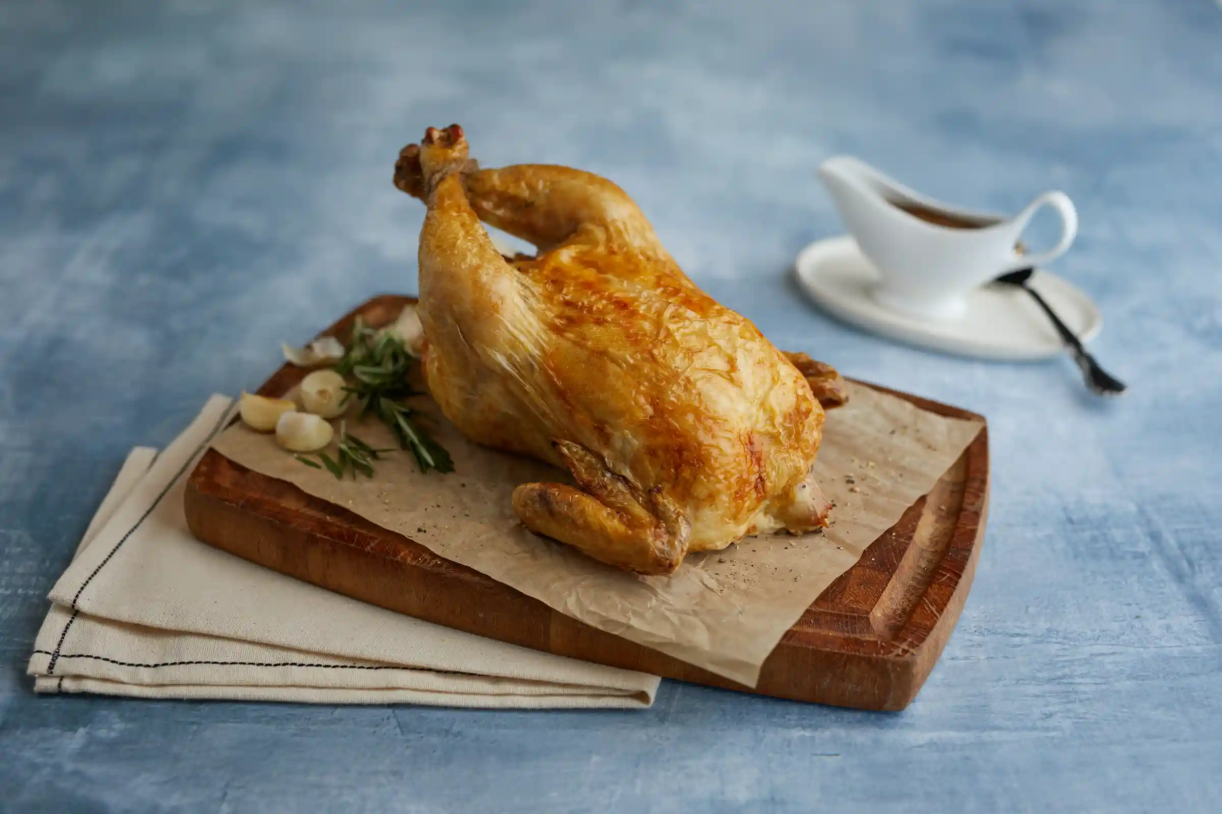 Tyson® Uncooked Unbreaded Young Chickens Without Necks and Giblets https://images.salsify.com/image/upload/s--wQIk1S1s--/q_25/yjlh88uvybcrxf4xuvcj.webp