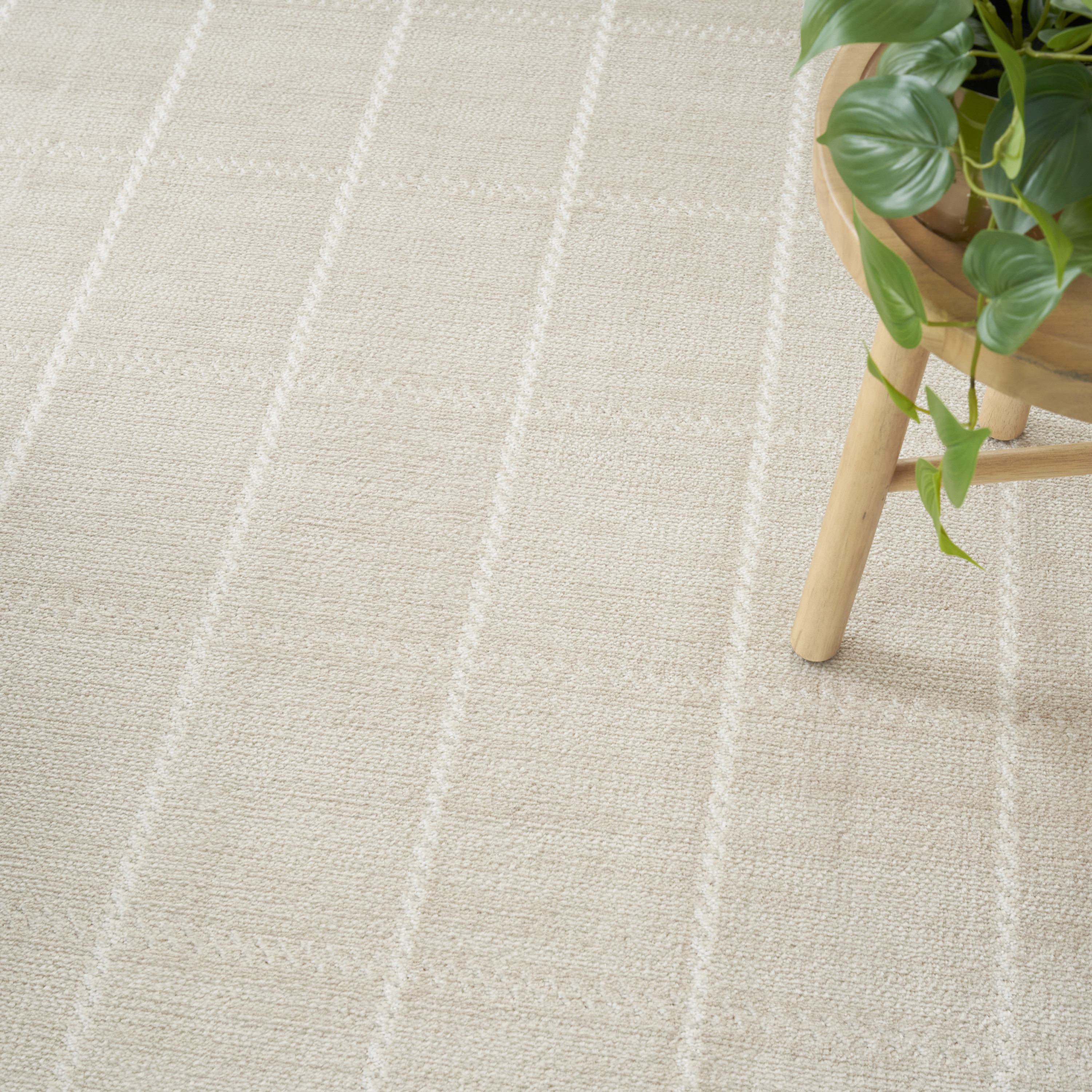Nourison Serenity Home 9' x 12' Ivory Modern Indoor Rug