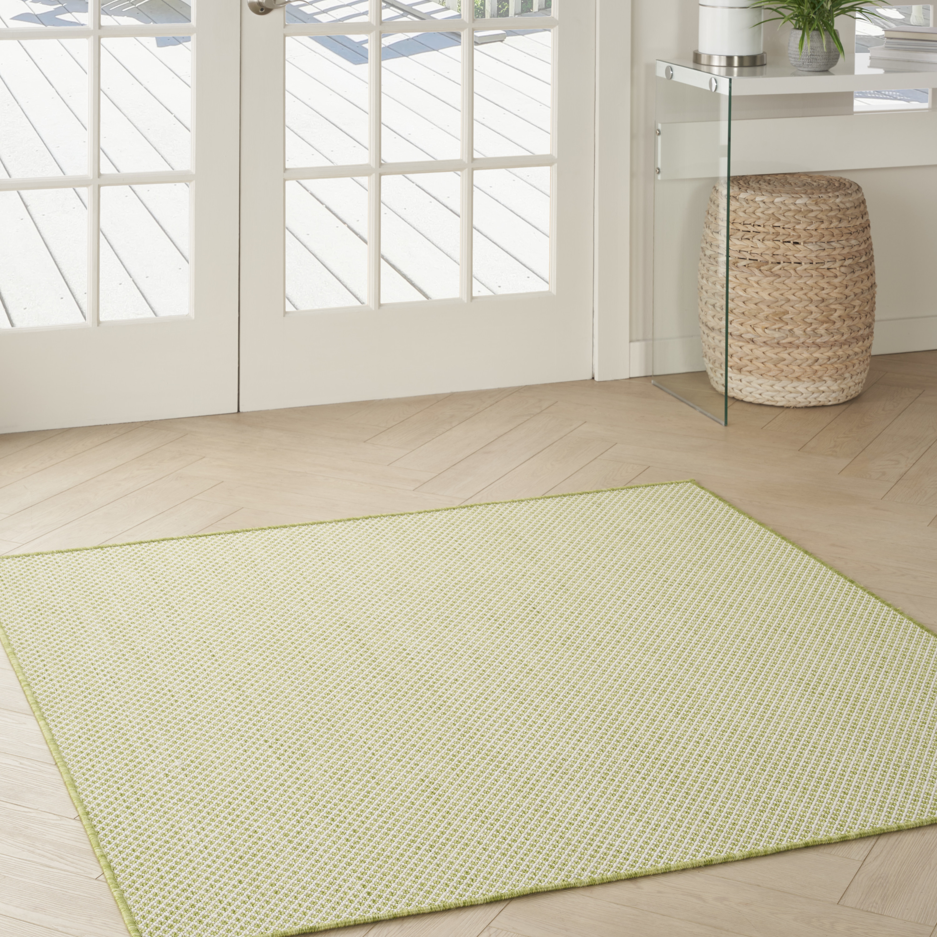 Nourison Courtyard 4' x Square Ivory Green Modern Rug