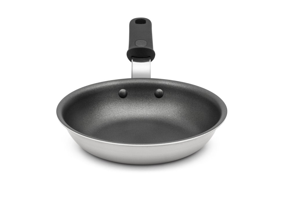 7-inch Tribute 3-ply fry pan with CeramiGuard® II nonstick coating and silicone handle